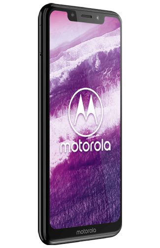 Motorola One perspective-l