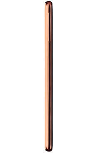 Samsung Galaxy A40 left