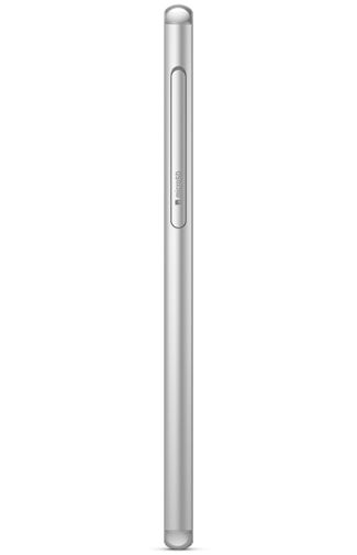 Sony Xperia M5 left