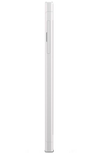 Sony Xperia XA1 left