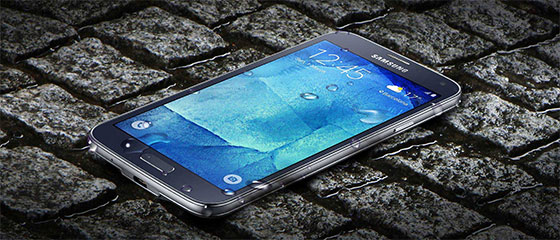 incident Naschrift Terminal Samsung Galaxy S5 Neo: prijzen, specs, review en foto's