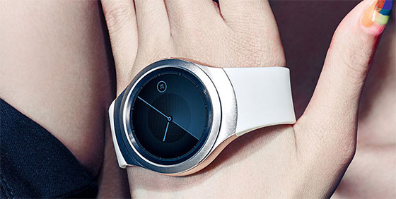 Samsung-Gear-S2-promo-2